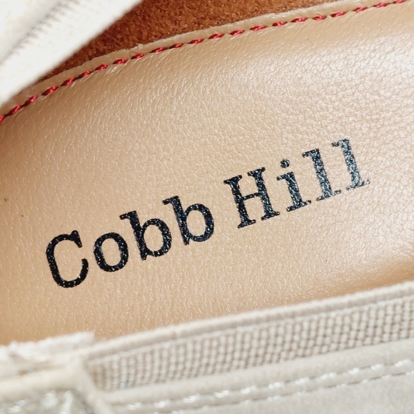 Cobb Hill by New Balance Tan Wedges with 2 pairs no-show socks 👜👠 - Picture 9 of 15